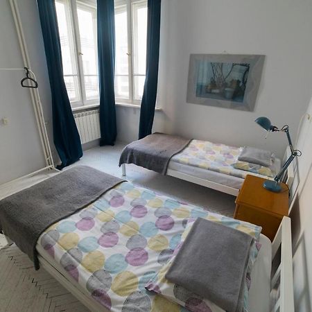 Koro De Varsovio - Apartament Chmielna 6 מראה חיצוני תמונה