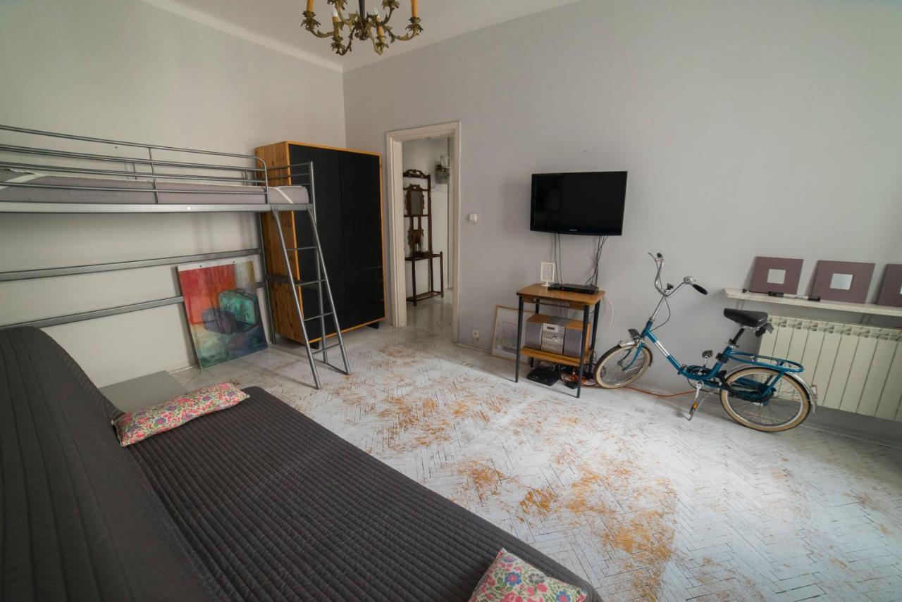Koro De Varsovio - Apartament Chmielna 6 מראה חיצוני תמונה